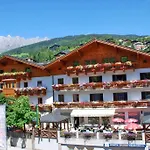 Hotel Alpenrose 3*