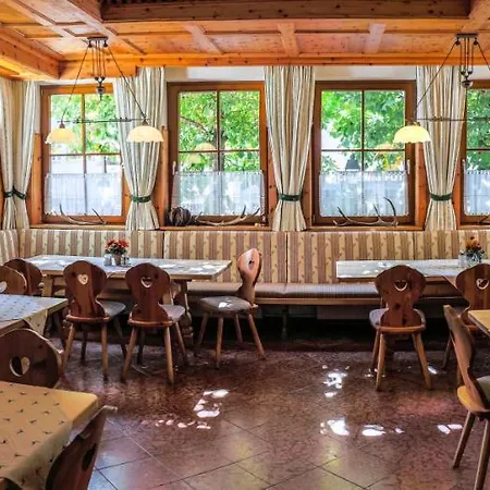 Alpenrose Отель Мюльбах-ам-Хохкёниг