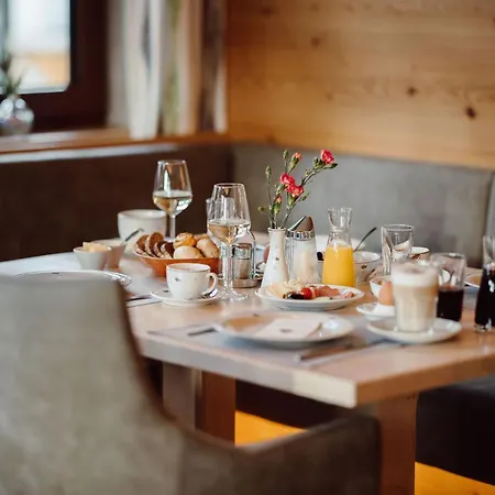 Alpenrose Мюльбах-ам-Хохкёниг