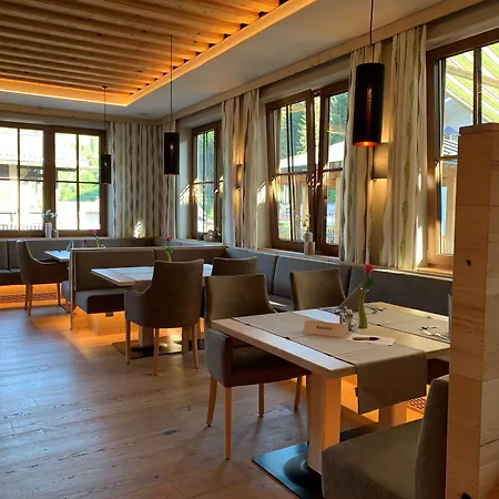 Alpenrose Мюльбах-ам-Хохкёниг