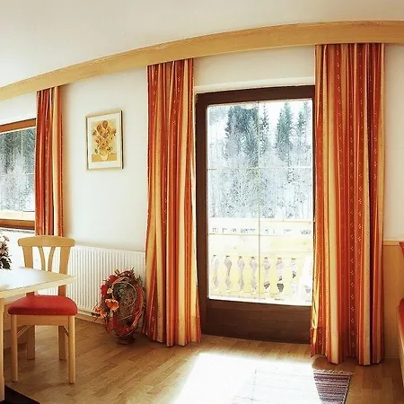 Отель Alpenrose Мюльбах-ам-Хохкёниг