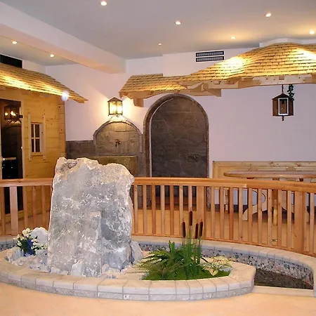 Отель Alpenrose